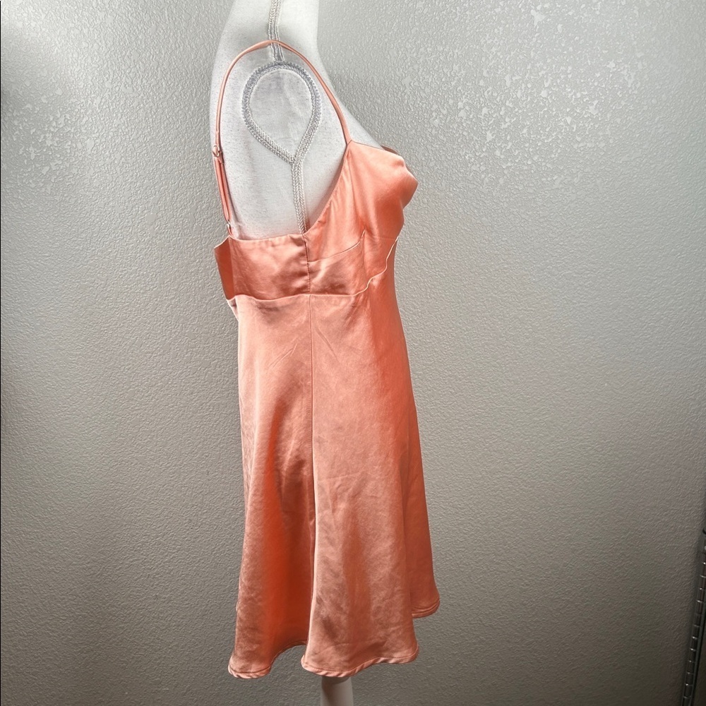 Princess Polly Peach Silky Special Occasion Cocktail Mini Slip Dress Size 12 - Picture 4 of 7
